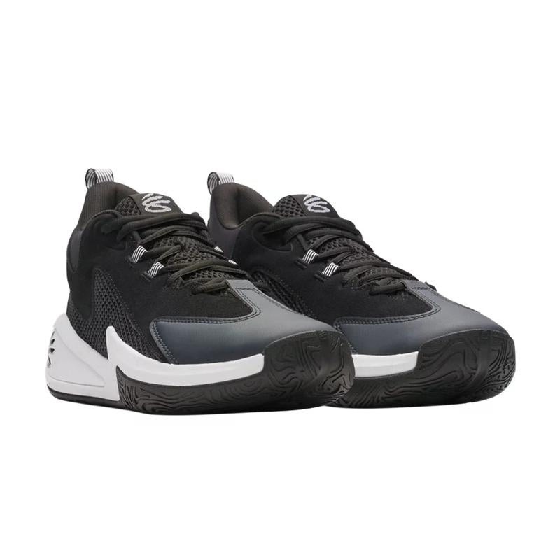 Under Armour Men's basketball shoes BLACK
